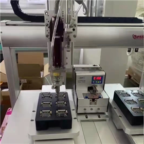 pcb板打螺絲